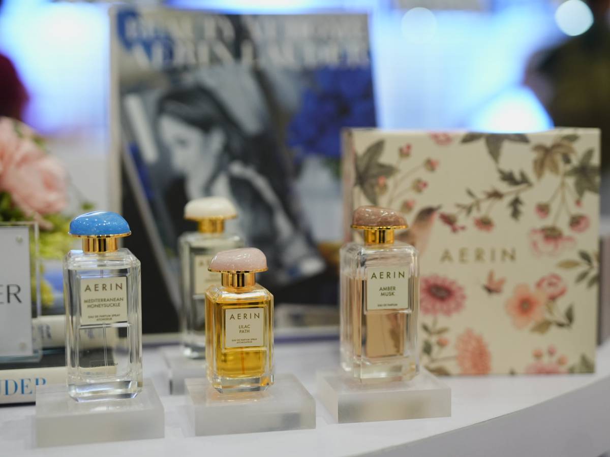 Discover the world of AERIN, a luxury fragrance and lifestyle brand inspired by the signature style and aesthetic of founder Aerin Lauder.